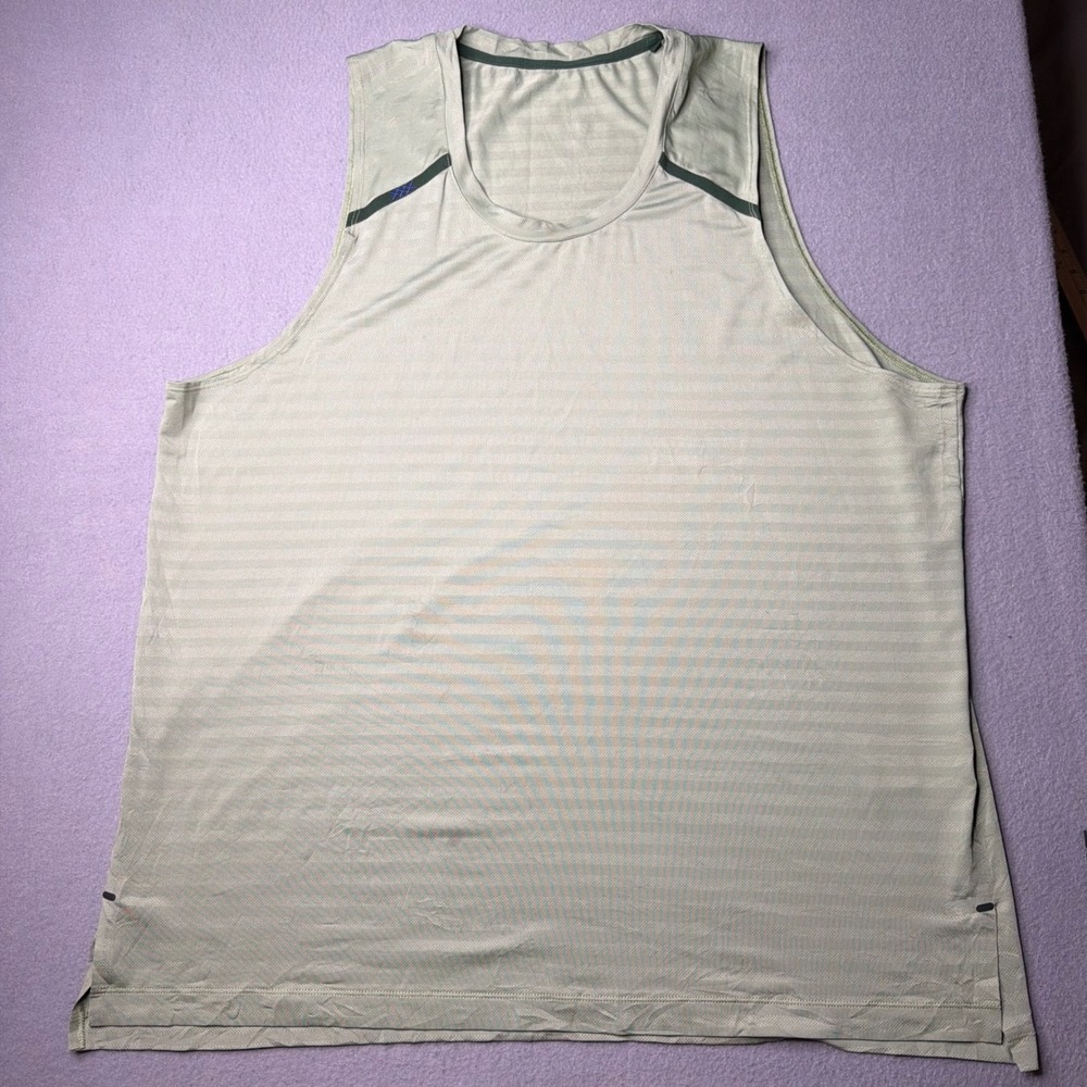 Rhone Reign Tank Top Men XL Sage Green Striped Sleeveless Athletic Training Top